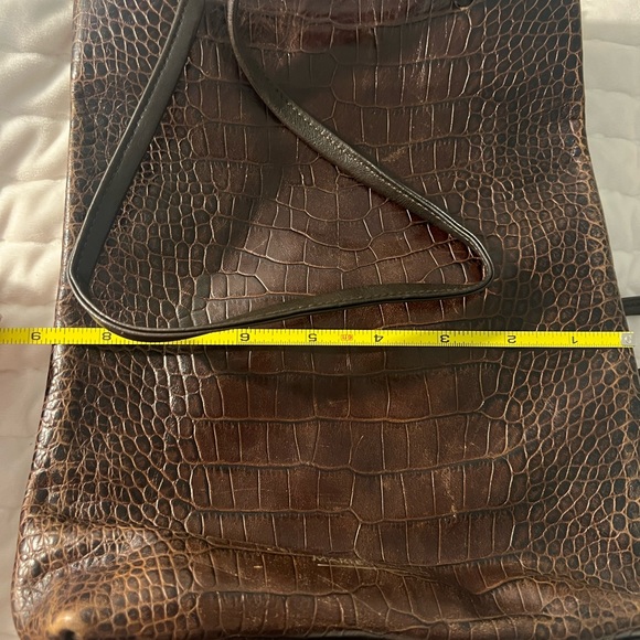 Marie Turnor Merci Leather Tall Croc Tote CURRENT STYLE - Picture 5 of 10